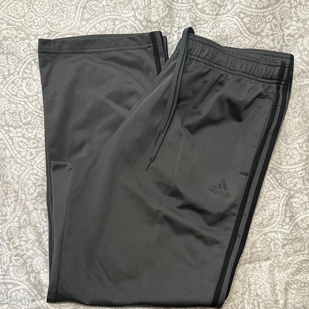 Adidas Men's Charcoal Gray Joggers